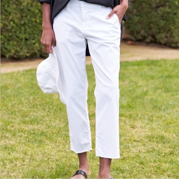 Frank & Eileen Chino Pants Wicklow Twill in White - Picture 2 of 8